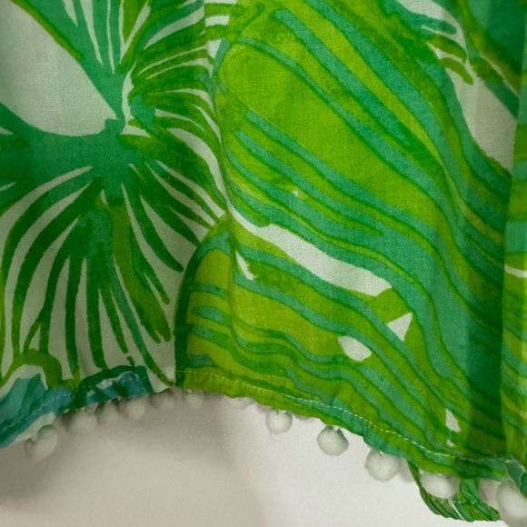 💚EXCELLENT USED CONDITION LILLY PULITZER ENNA TOP IN GREEN SHEEN FRONDS PLACE💚 - Picture 4 of 4